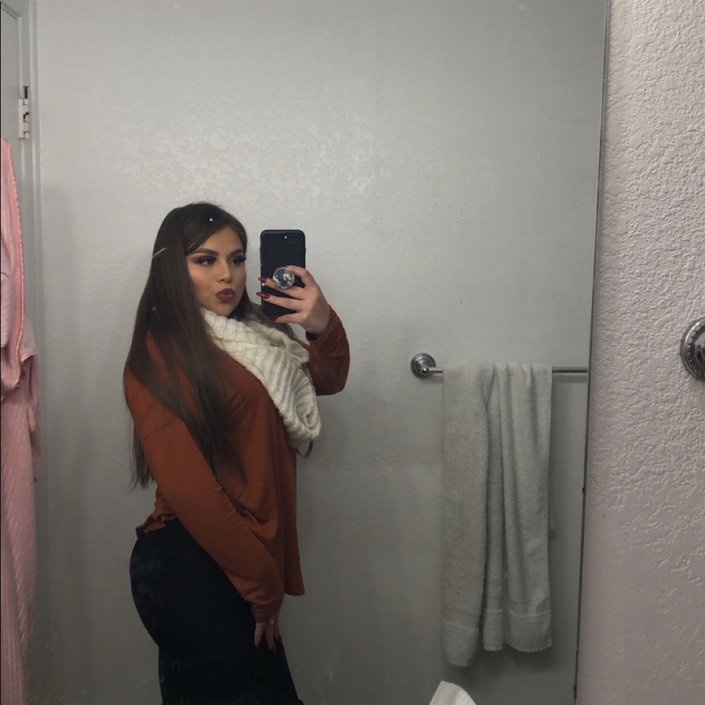 Meet your Posher, Karissa